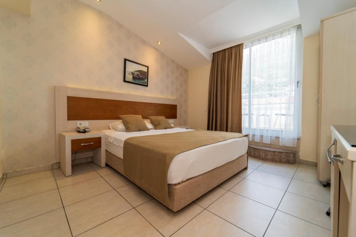 Montebello Resort Hotel Олудениз Экстерьер фото