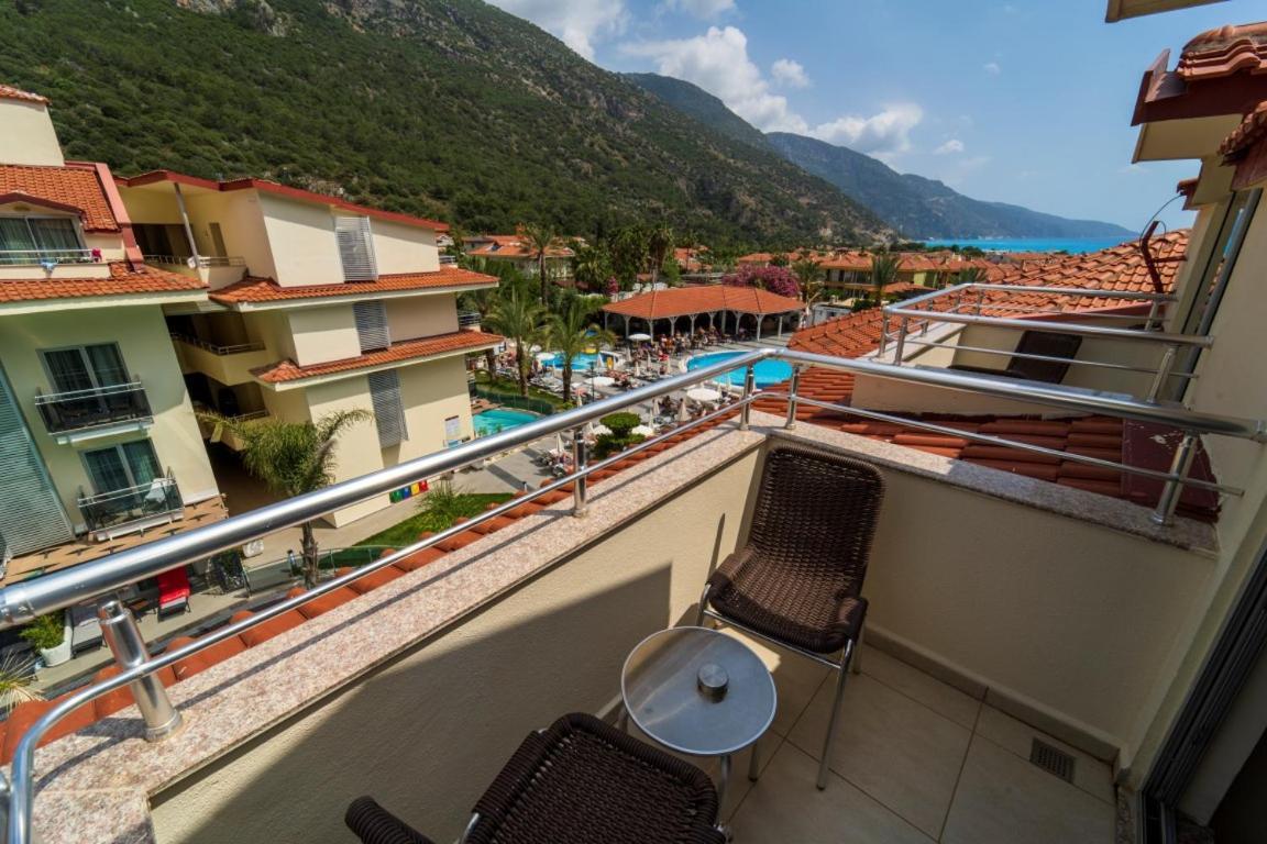 Montebello Resort Hotel Олудениз Экстерьер фото